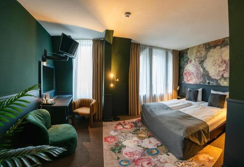 Номер Стандарт, Stadshotel Heerlen