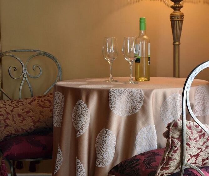 Quarto Deluxe, Apple Tree Historic B&b