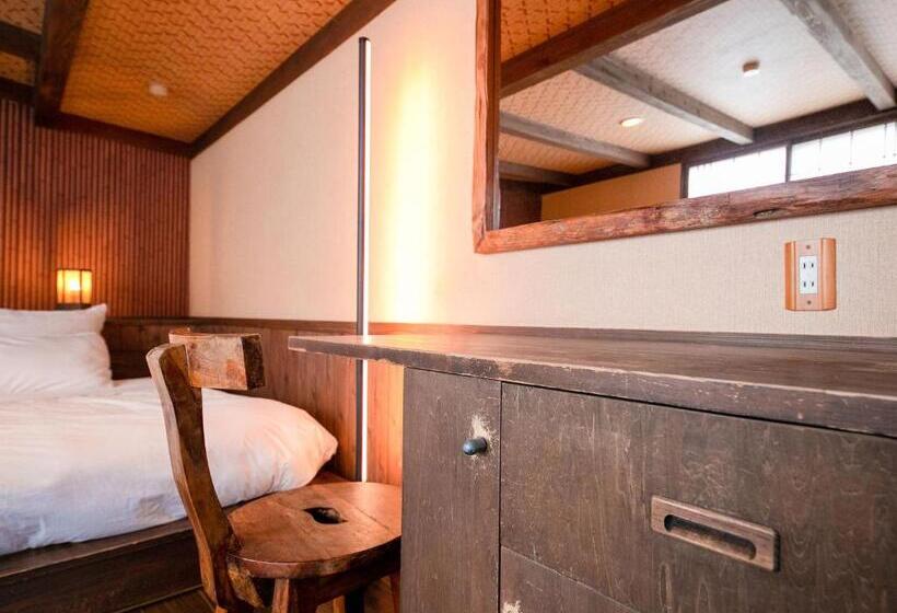 غرفة سوبيريور, Asotsuruya