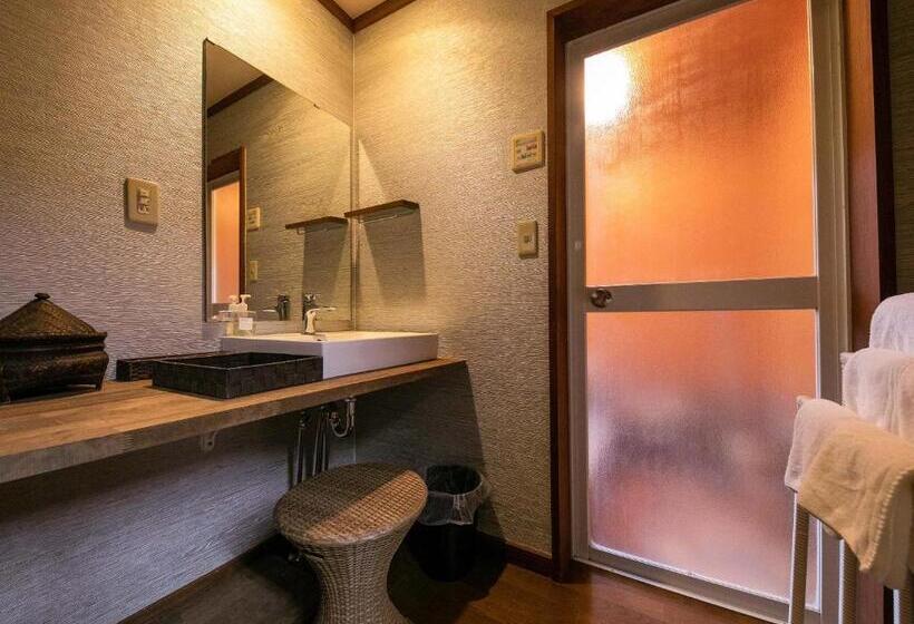 غرفة قياسية, Asotsuruya