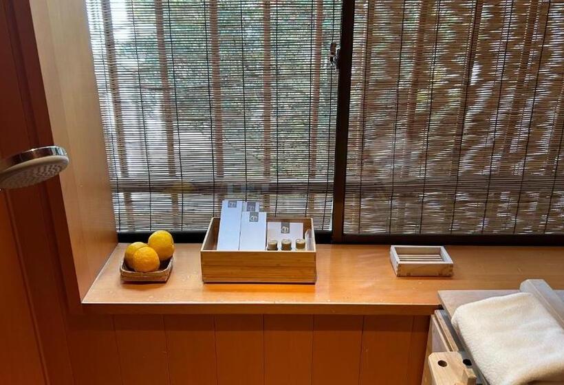 Номер Superior, Yuzuya Ryokan   Adult Only