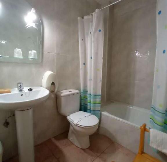 Номер Стандарт, Hostal Almenara