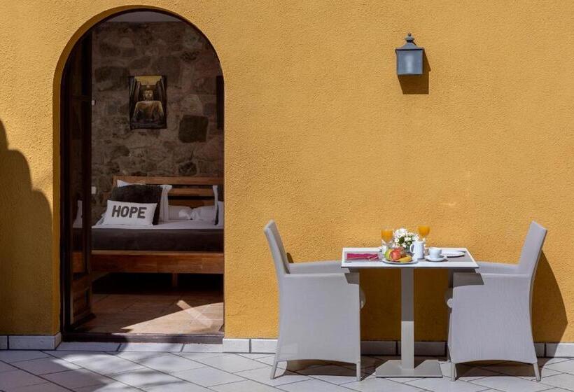 جناح غرفتين نوم, Somnis De L´empordà