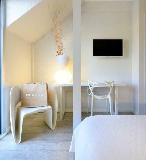 带露台的高档房间, Blanco Hotel Formentera