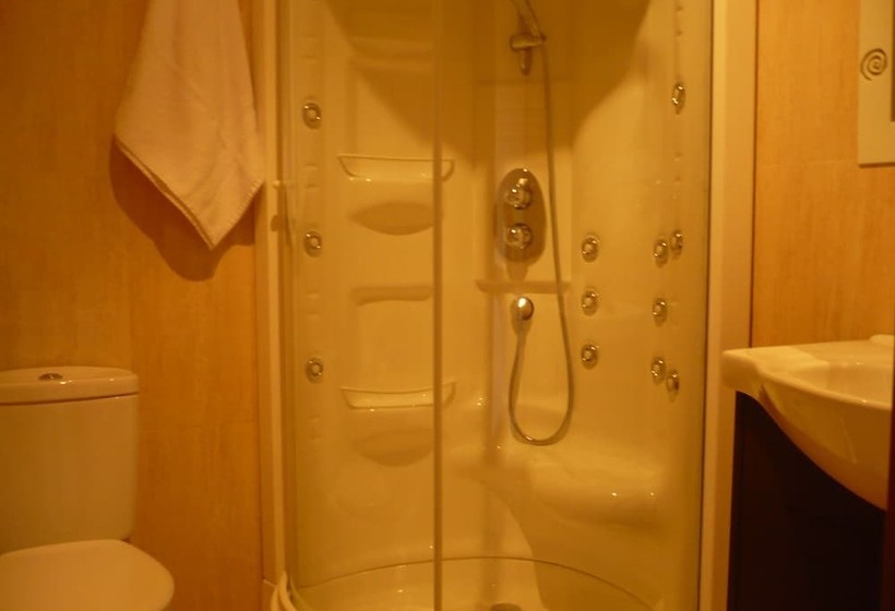 スタンダードルーム, Pensión Bos