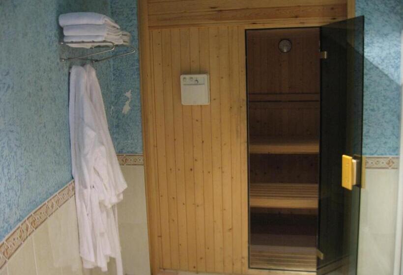 디럭스 스위트, Motel Caldas