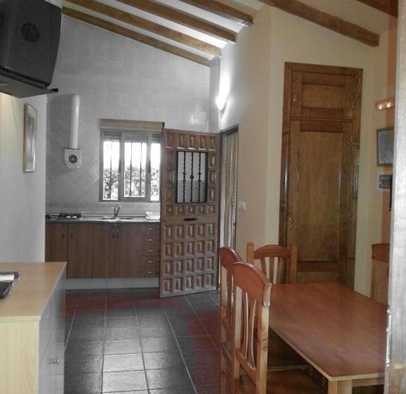 スタンダードバンガロー, Camping Bungalows Cabañas La Vera
