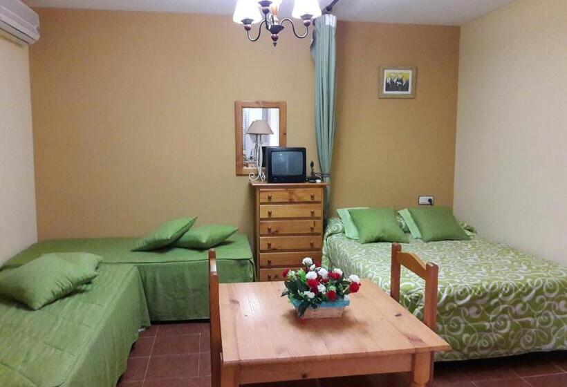 スタンダードバンガロー, Camping Bungalows Cabañas La Vera