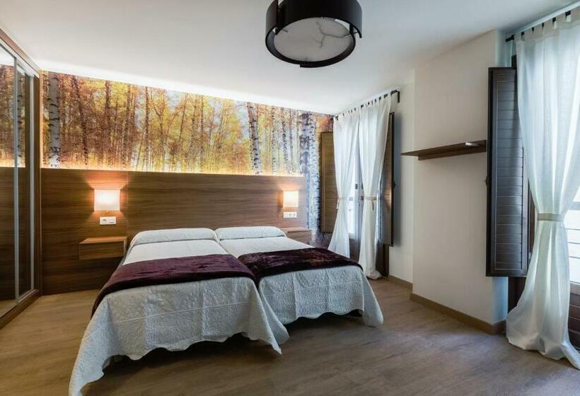 اتاق استاندارد, Hostal Arriola
