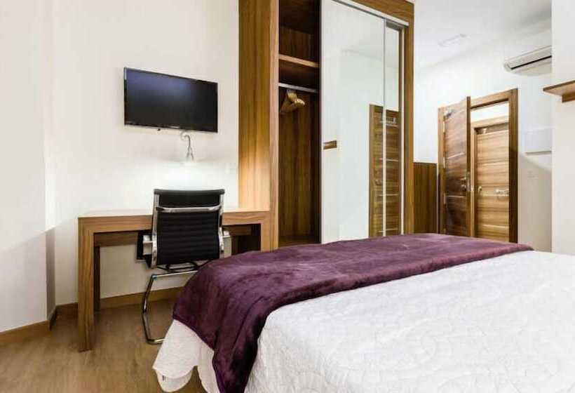 اتاق استاندارد, Hostal Arriola