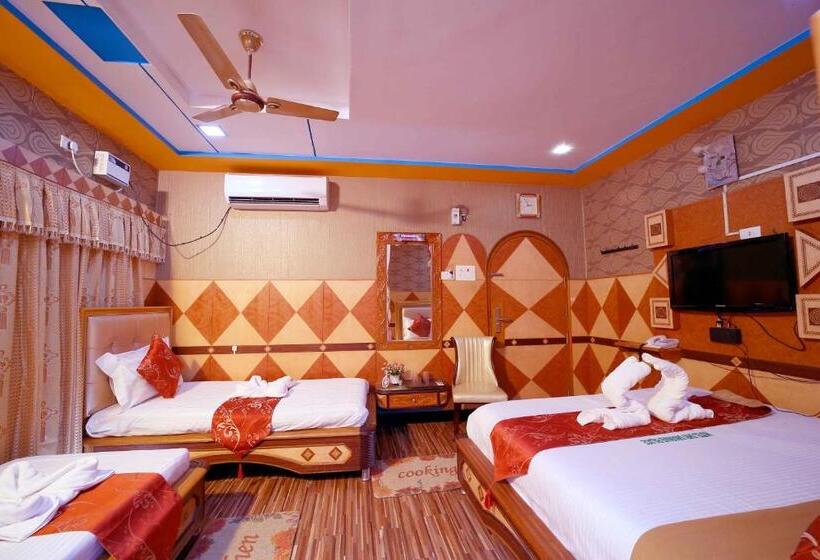 行政三人间, Shri Swarna S Palace   A Business Class