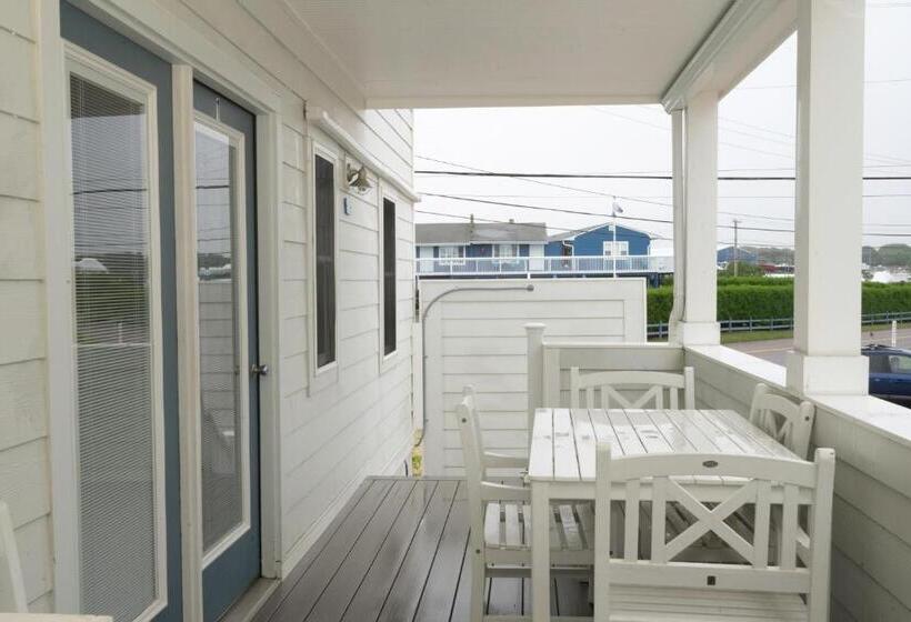 Дом 2 Спальни, The Montauk Soundview