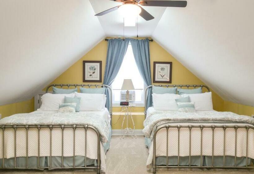 스위트, Barren Breeze Bed And Breakfast