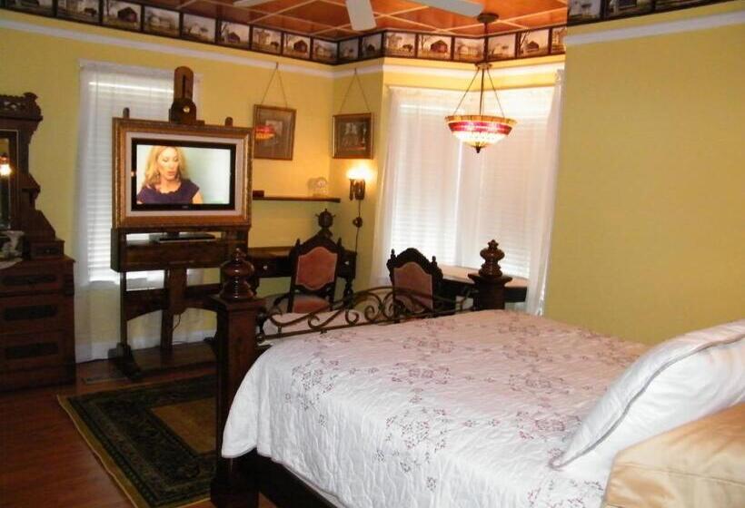 Номер Стандарт, Book Nook Inn