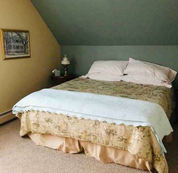 Апартаменты 1 Спальня, Maplecroft Bed & Breakfast