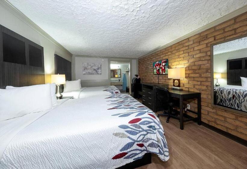 Номер Deluxe, Red Roof Inn Monroe