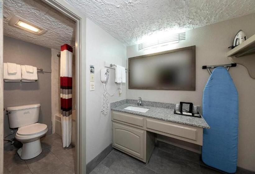 Номер Deluxe Кровать Кинг, Red Roof Inn Monroe