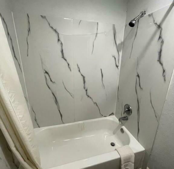 Стандартный Номер Кровать Кинг, Western Inn