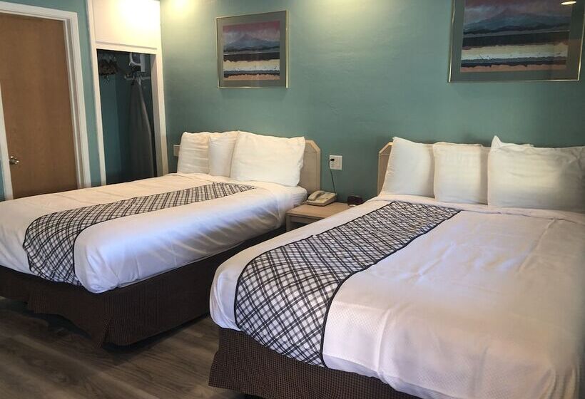Номер Стандарт 2 Двуспальные Кровати, Bestway Inn