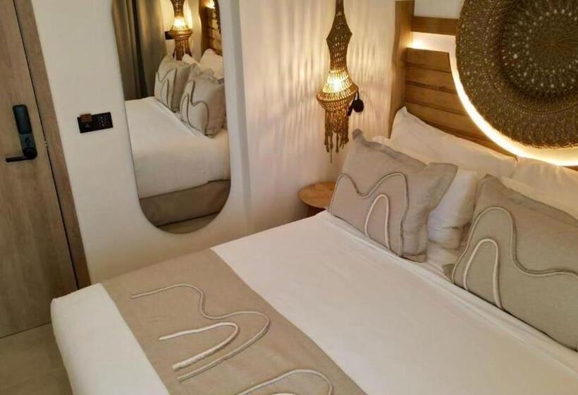 Номер Стандарт Вид на Сад, Cabana White Boutique Hotel & Suites