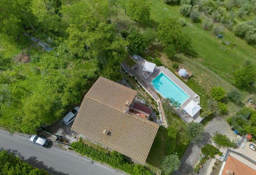 Номер Стандарт с Гидромассажем, Casale Belvedere   Salt Pool And Garden