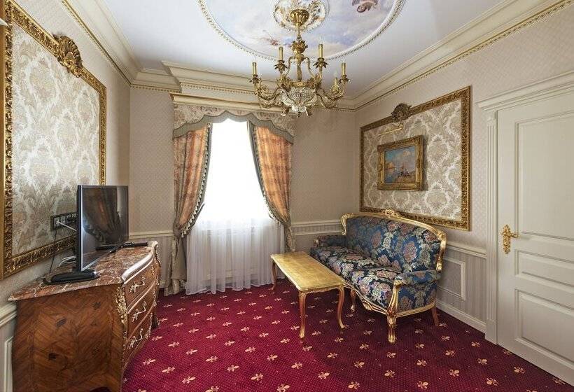 프레지덴셜 스위트, Boutique Hotel Turgenev