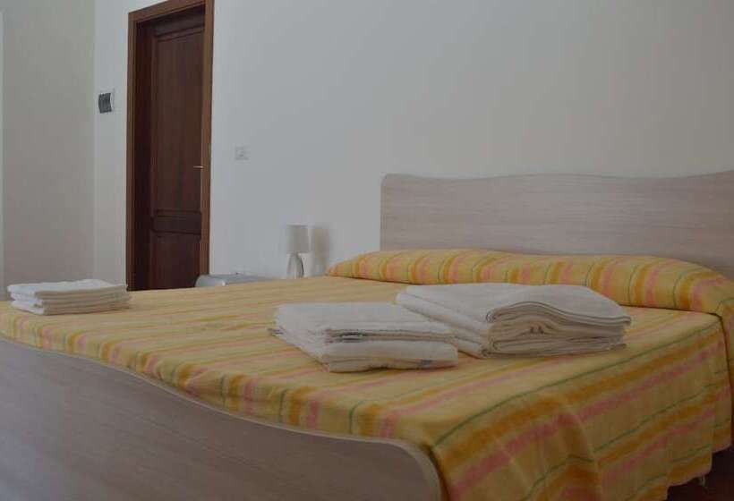 Номер Стандарт Трехместный, B&b Scalea Rooms