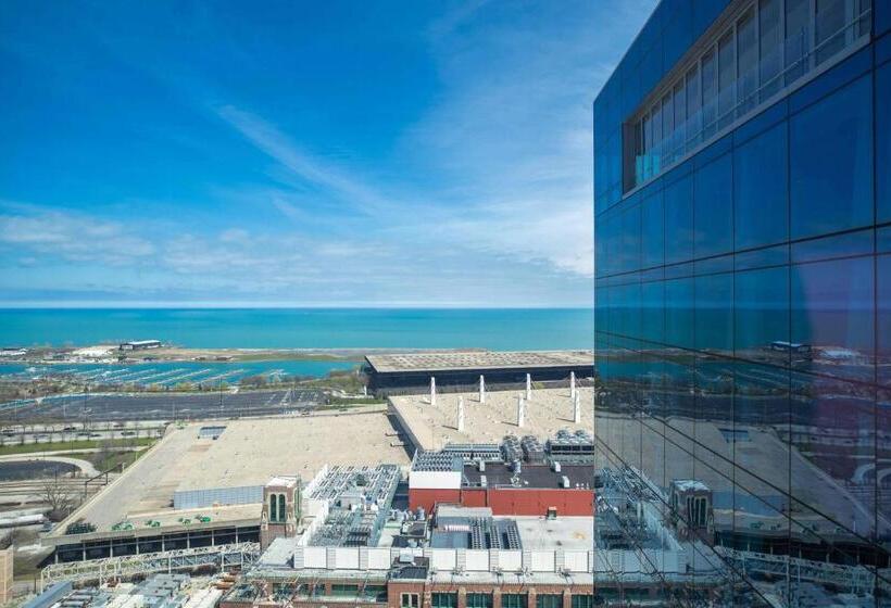 Номер Стандарт Кровать Кинг Адаптированный для Инвалидов, Marriott Marquis Chicago