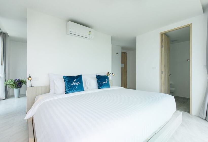Номер Deluxe, Costa Village Bangsaray