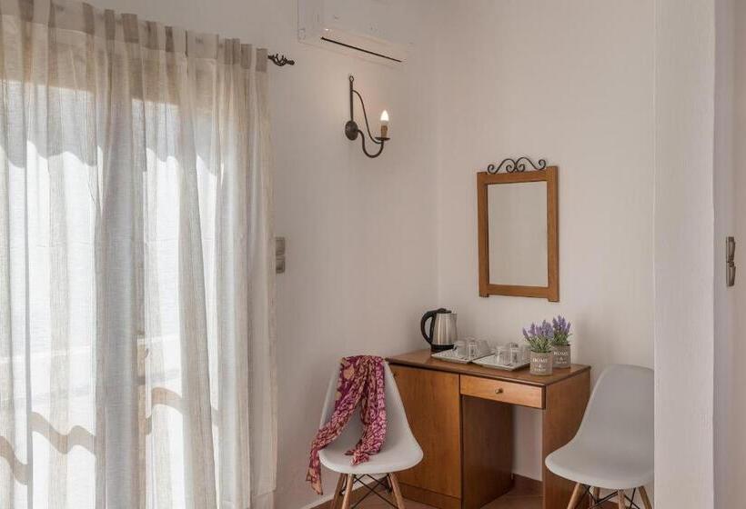 4인용 스탠다드 룸, Iliada Rooms