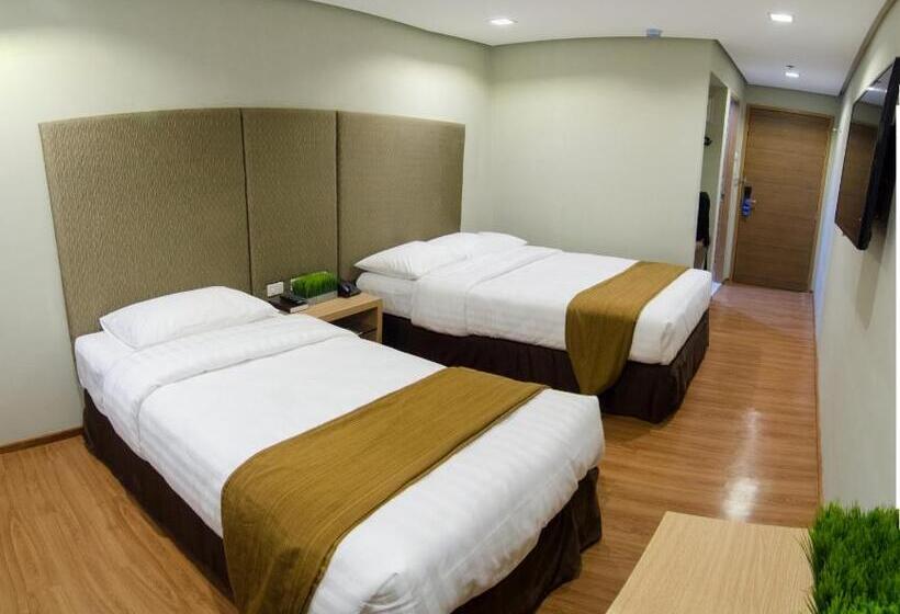 Трехместный Номер Superior, Madison Hotel Phl