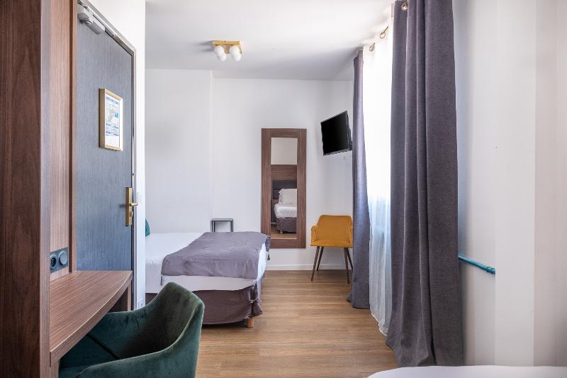 Habitació Triple Comfort, The Originals Boutique, Hôtel Le Marignan,le Havre Centre Gare