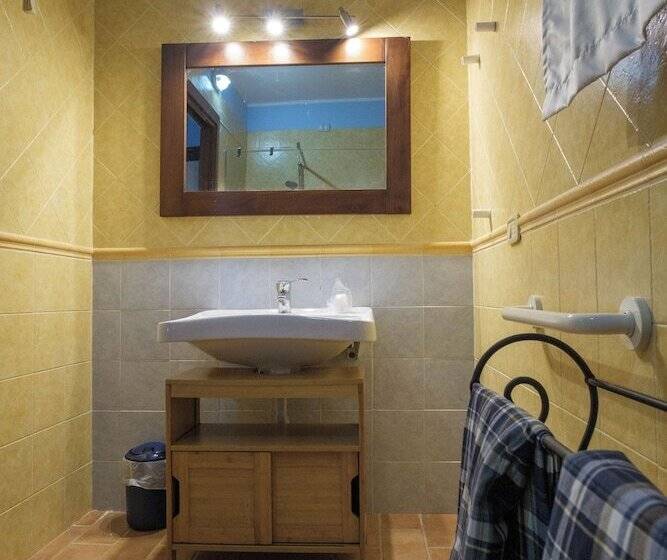 اتاق استاندارد سه تخته با چشم‌انداز باغ, Agriturismo Niccoland