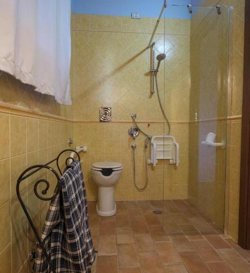 اتاق استاندارد سه تخته با چشم‌انداز باغ, Agriturismo Niccoland