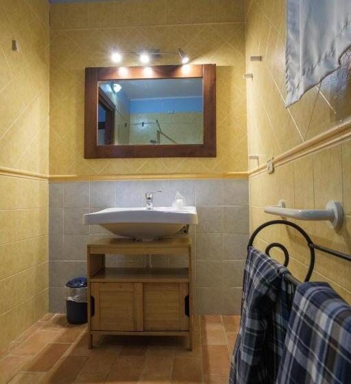 اتاق استاندارد سه تخته با چشم‌انداز باغ, Agriturismo Niccoland