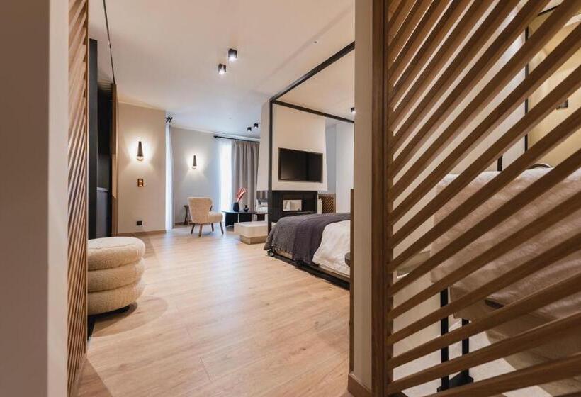 Президентский Люкс, Revi Mountain Resort