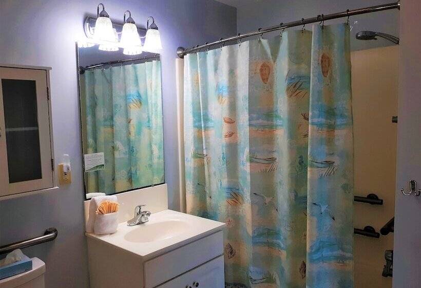 Люкс Вид на Море, Sandpeddler Inn And Suites