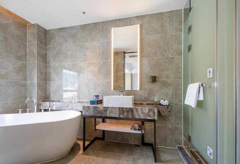 Люкс Вид на Горы, Echarm Hotel Baise Xilin