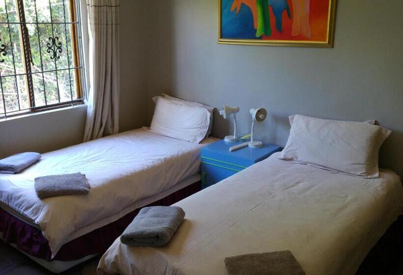 Номер Стандарт, Hilton View B&b
