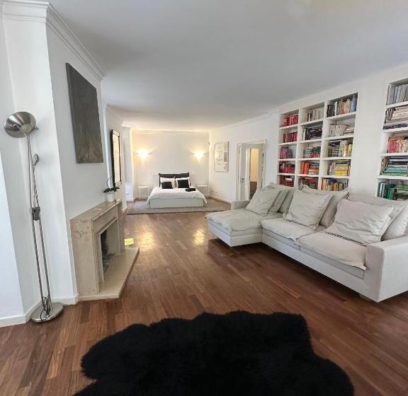 اتاق استاندارد با بالکن, Baixa Chiado Luxury Bedrooms