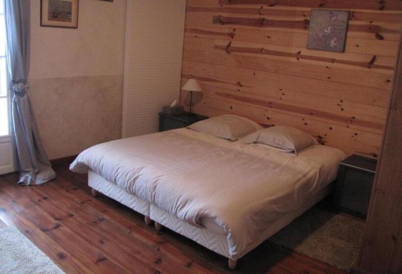 Трехместный Номер Комфорт, Domaine Du Mas Du Taillet