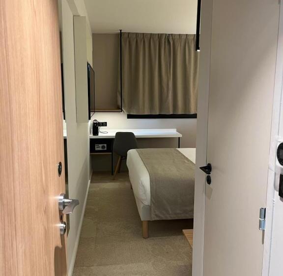 Номер Superior, Hôtel Le Relais Des Brasseurs   Aubagne