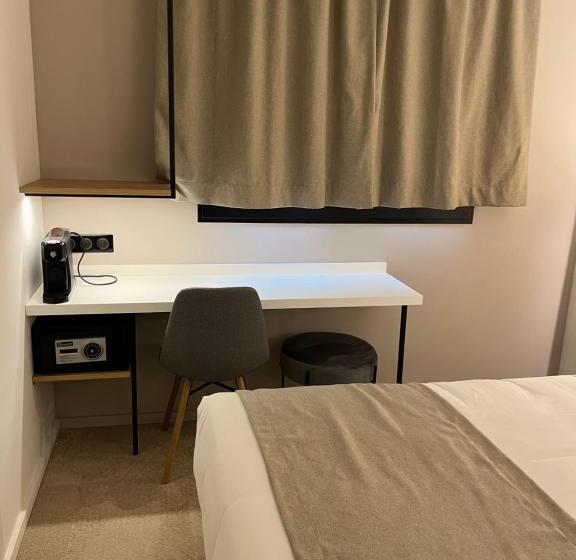 غرفة كلاسيكية, Hôtel Le Relais Des Brasseurs   Aubagne