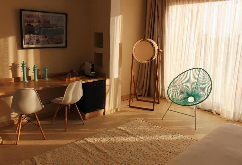 Номер Deluxe с Балконом, Maison Kenoosha
