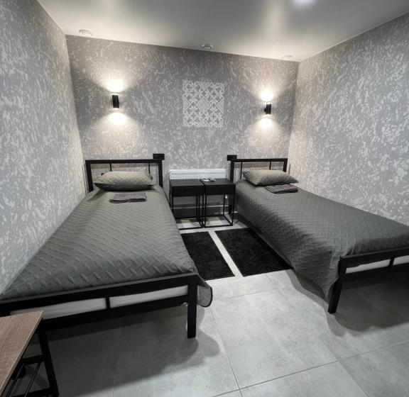 اتاق استاندارد با سرویس بهداشتی مشترک, Avto Spa
