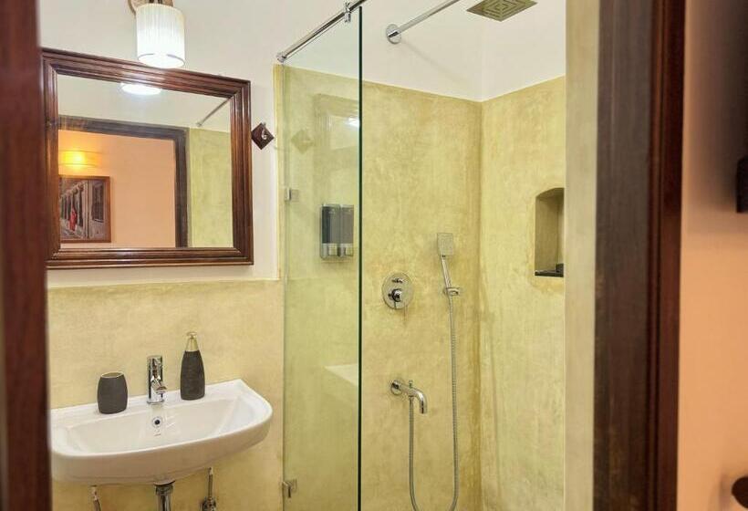 סוויטה נוף לים, La Plage Seaview Suites