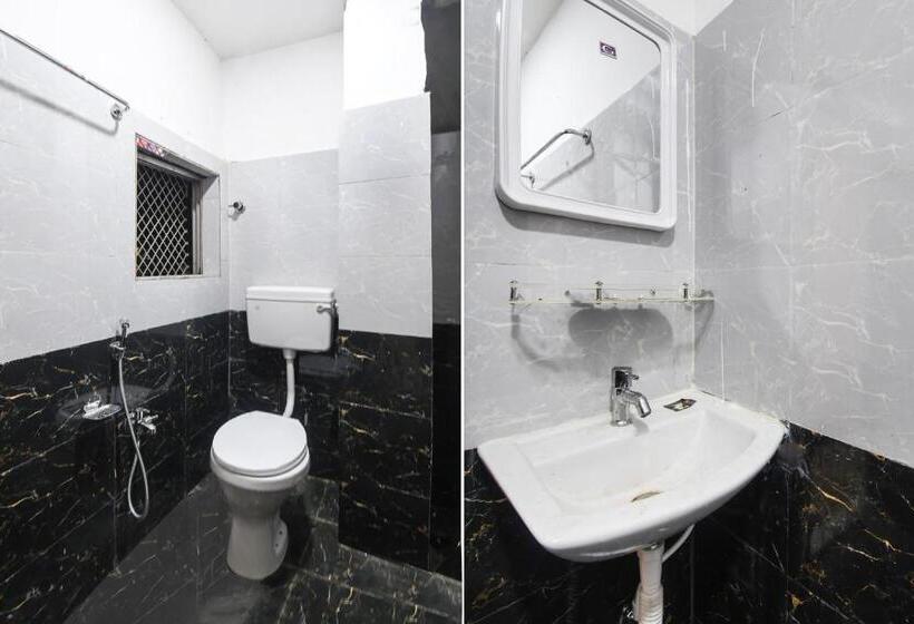 اتاق کلاسیک سه تخته, Oyo Hotel Silver Star
