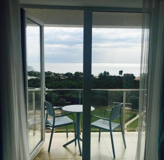 海景标准间带阳台, Blooming By The Sea   Camere Cu Vedere Frontală Spre Mare