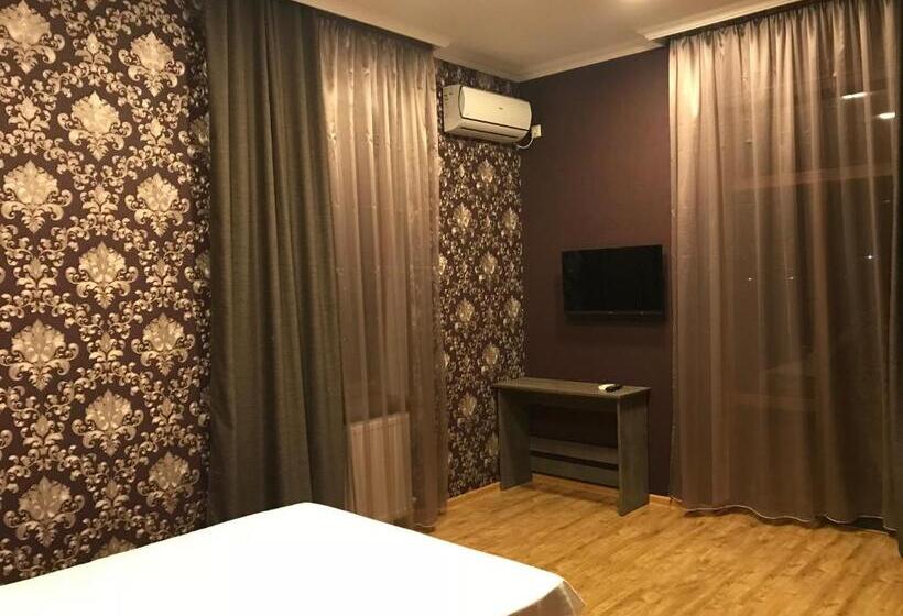 Полулюкс, Kamar Hotel Ijevan