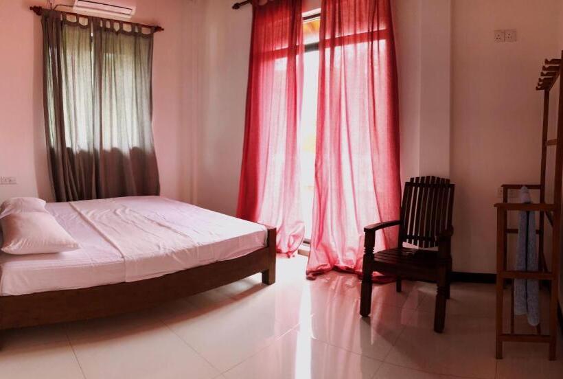 اتاق سوپریور, Sritaly Inn